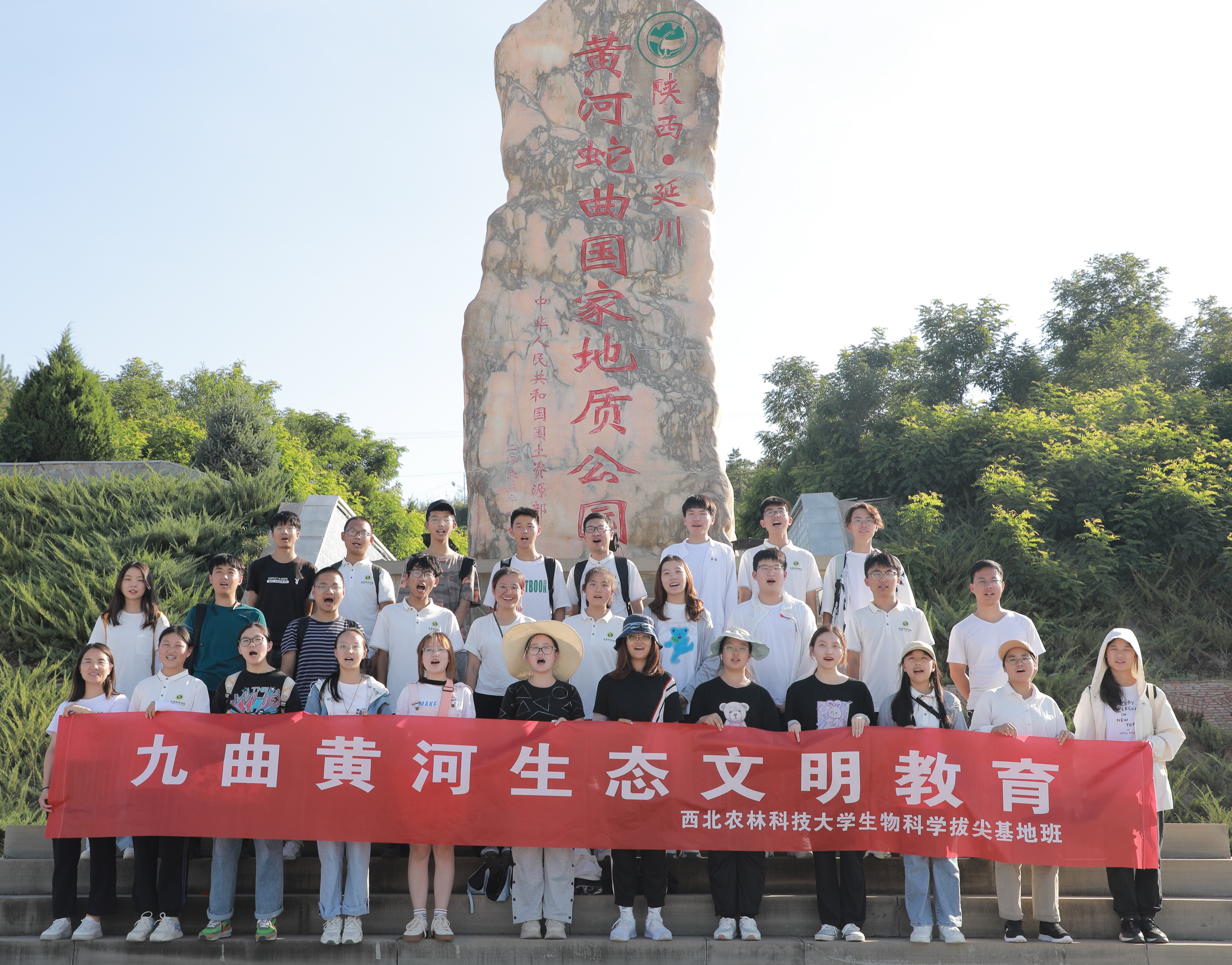 d15afcd7f96f48c0a156534a00988930.jpg